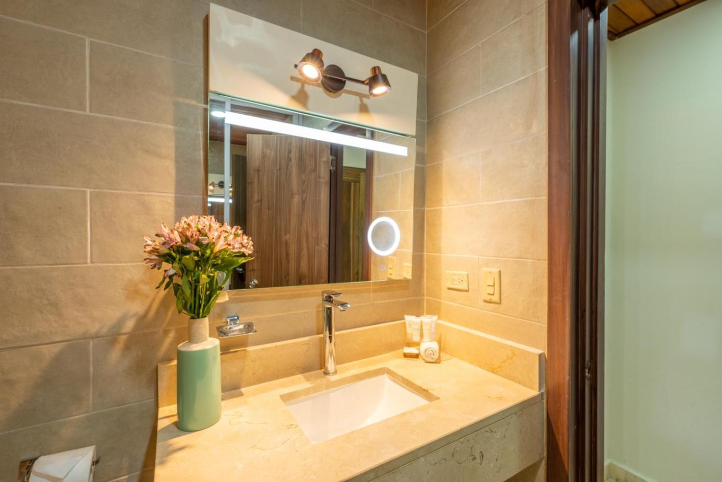צ'יטרה Hotel Faranda Guayacanes, A Member Of Radisson Individuals מראה חיצוני תמונה